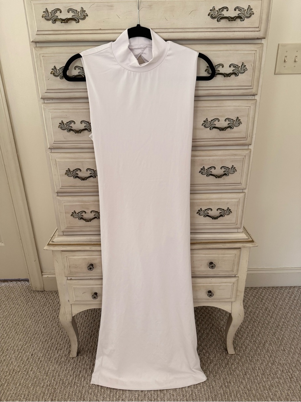 NWT Fashion Nova White Sleeveless High-Neck Maxi Dress
